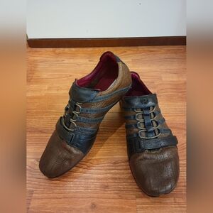Men's Black and Brown Leather Sneakers